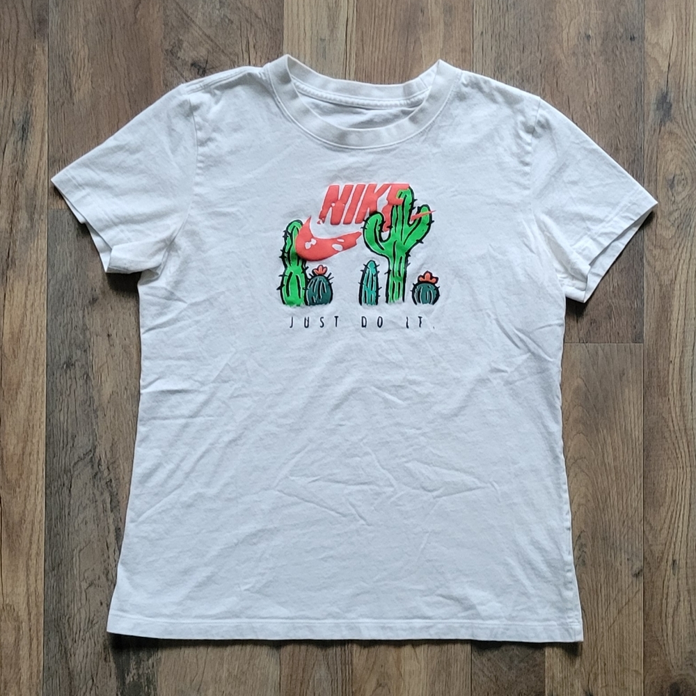 Nike Cactus Graphic Tee